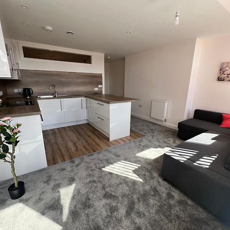 Flat 2 - Luxury Bolton City Centre Apartments ภายนอก รูปภาพ